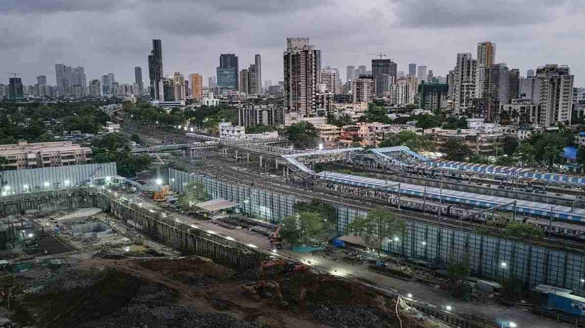 धारावी पुनर्विकास परियोजना: अदाणी समूह ने शुरू किया निर्माण, 2029 तक पांच टावर तैयार करने का लक्ष्य